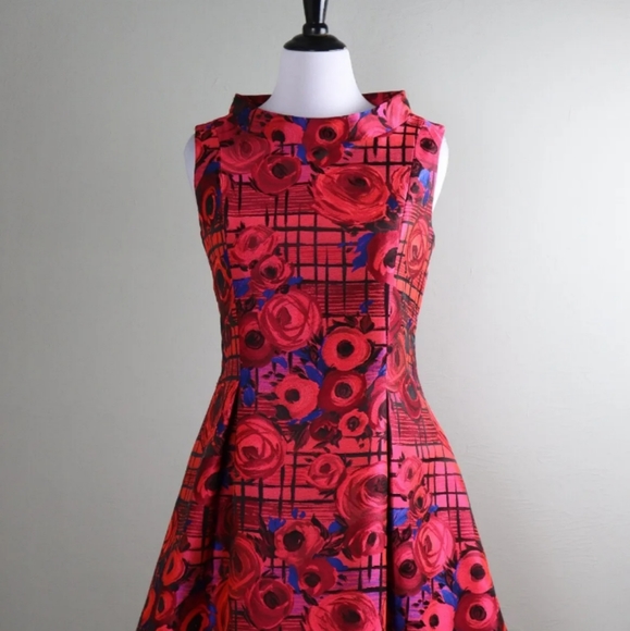 Sara Campbell Red and Blue Floral Fit-and-Flare Midi Dress - Picture 3 of 5